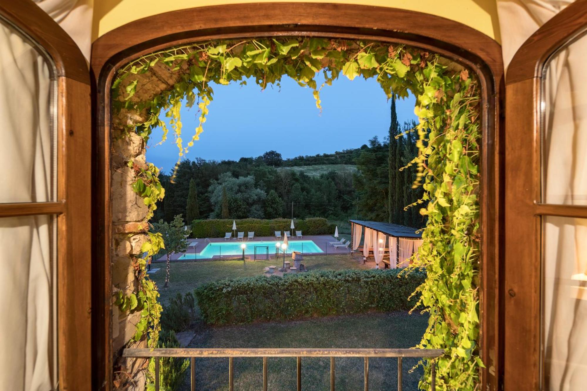 Borgo Santa Maria In Valle Латерина Экстерьер фото