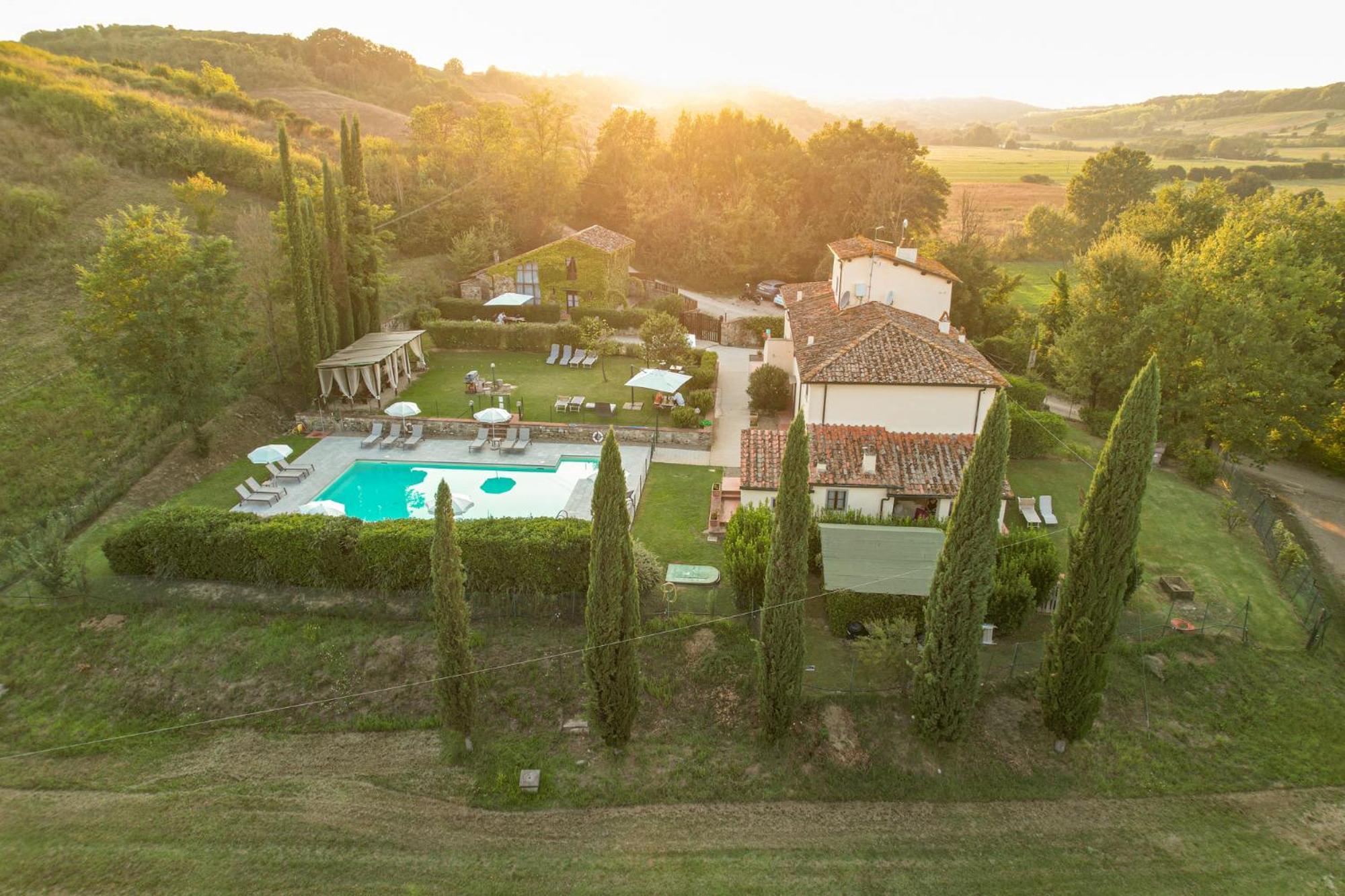 Borgo Santa Maria In Valle Латерина Экстерьер фото