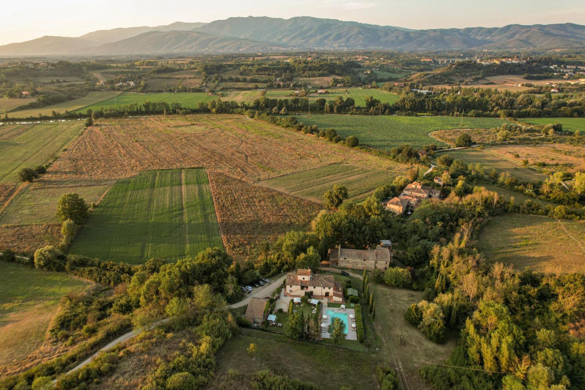 Borgo Santa Maria In Valle Латерина Экстерьер фото