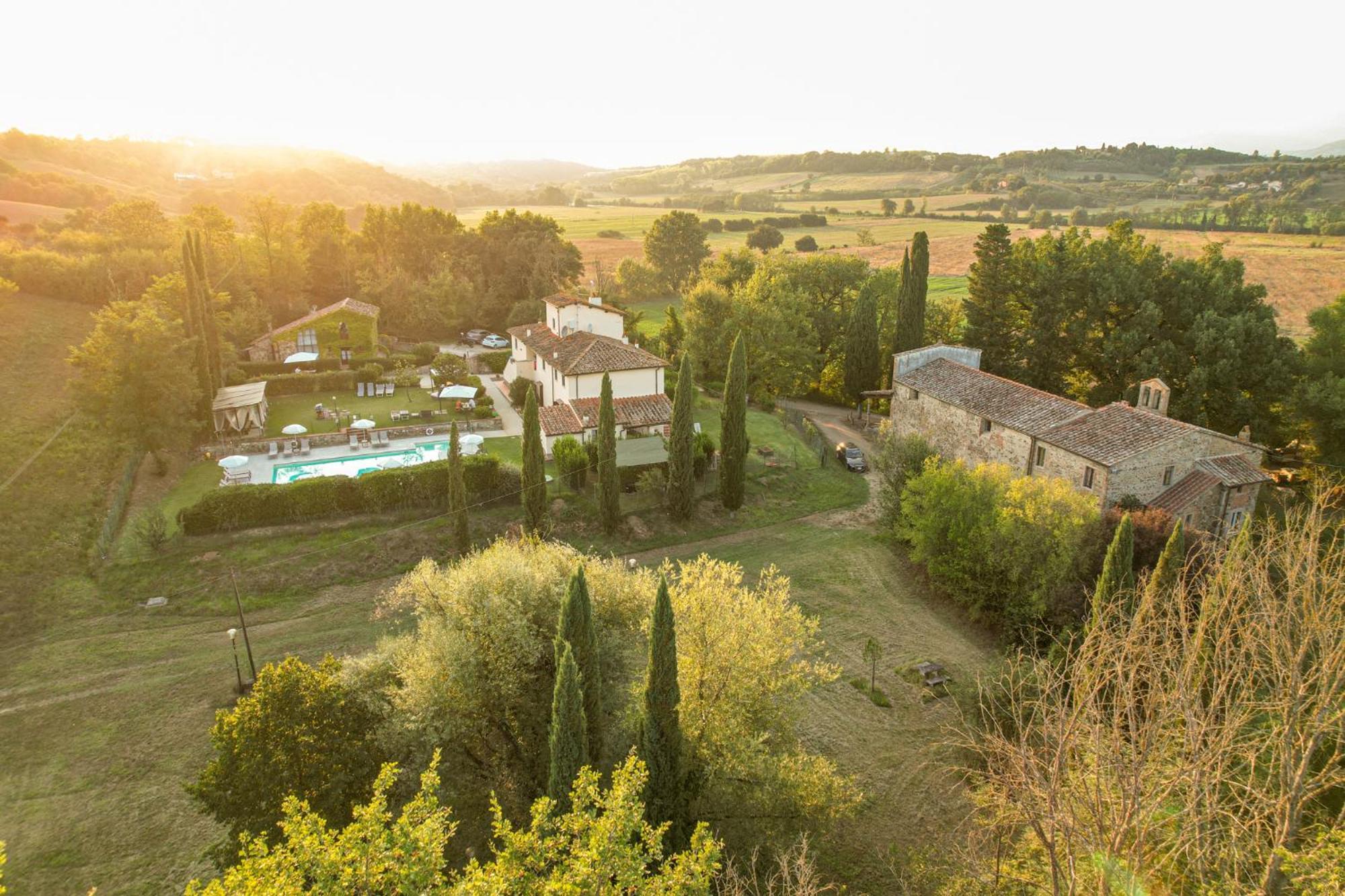 Borgo Santa Maria In Valle Латерина Экстерьер фото