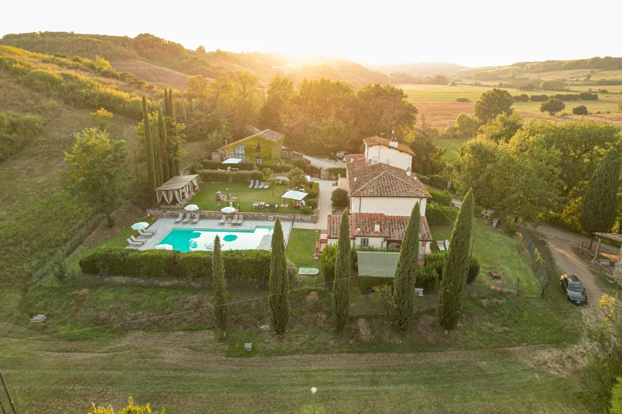 Borgo Santa Maria In Valle Латерина Экстерьер фото