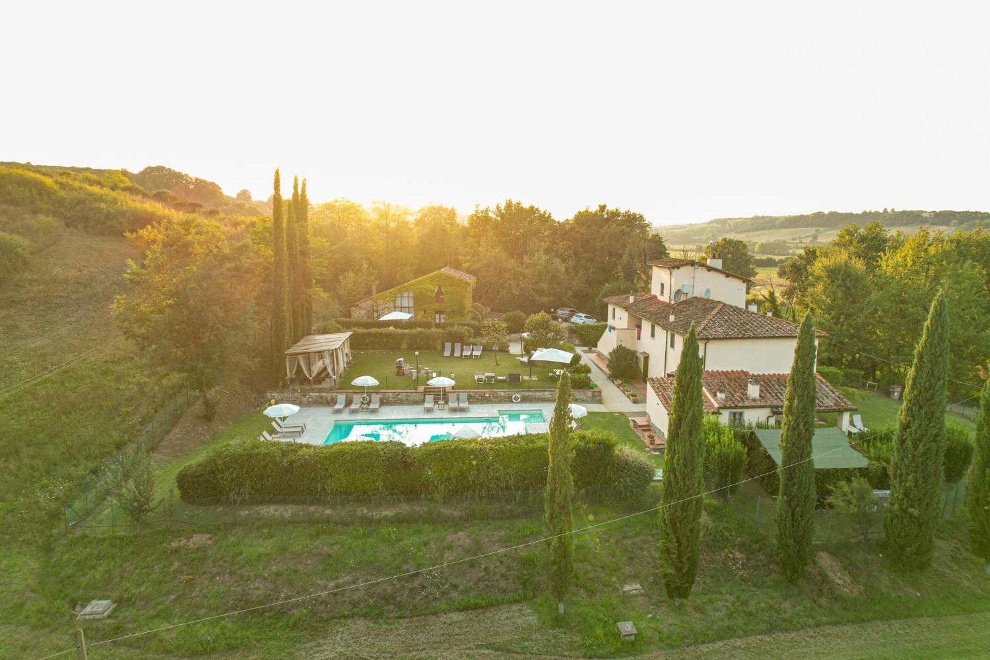 Borgo Santa Maria In Valle Латерина Экстерьер фото